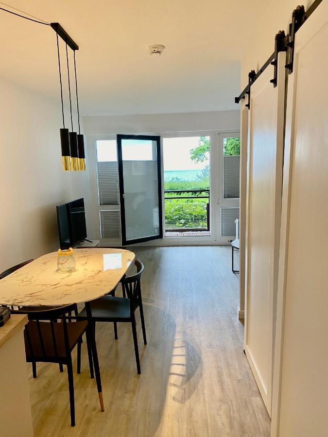 Moderne 3-Zi-Wohnung Mit Meerblick Direkt Am Strand Scharbeutz Kültér fotó
